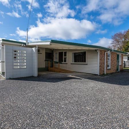 Daydream House, Sunrise, Sunset Views Across Lake Rotorua Buitenkant foto